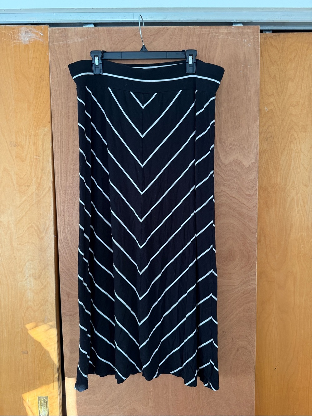 Ava & Viv Black Maxi Skirt with White Chevron Stripes